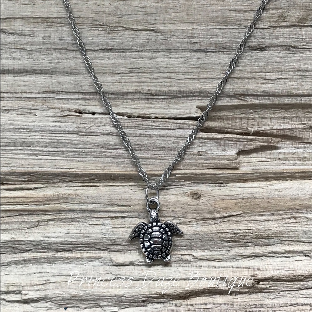 Sea Turtle‎ Necklace